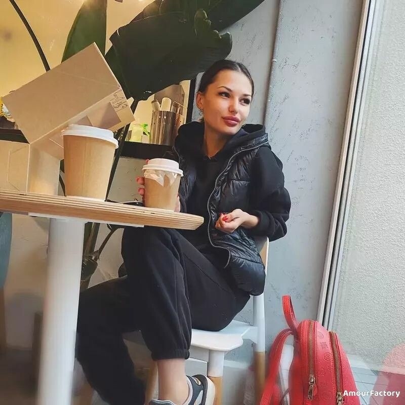 Karina, 23