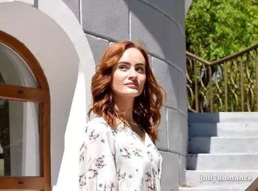 Yuliya, 31