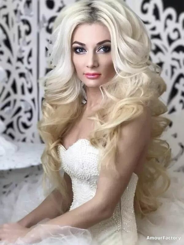Anastasia, 33